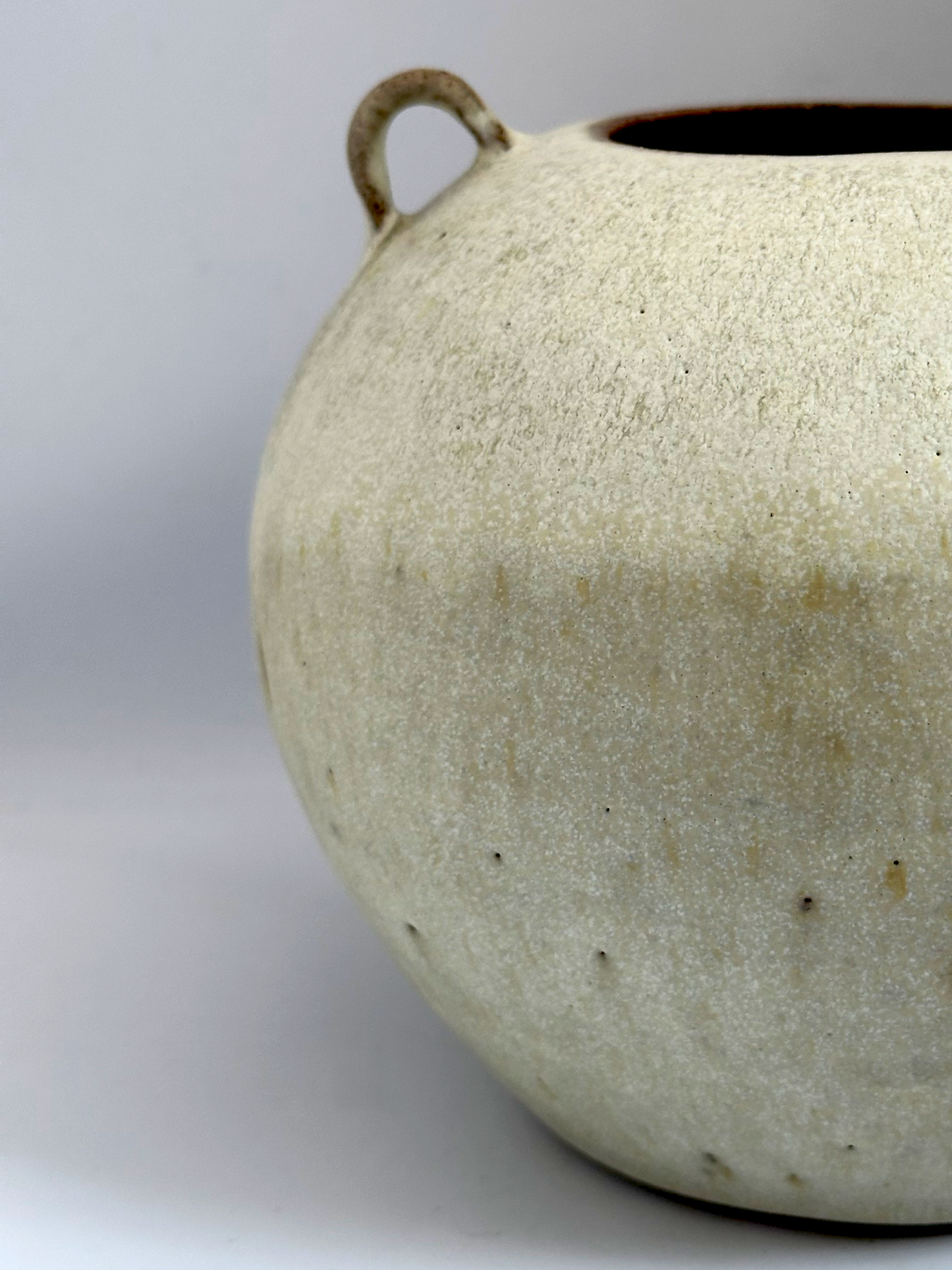 VASE26